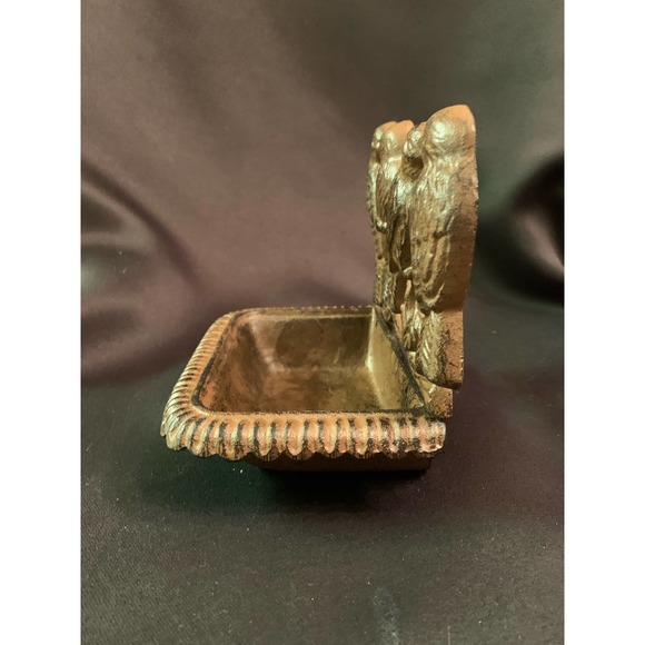 H Rusty looking Cast Iron Wall Mount Bird Feeder Birdbath Soap Dish Patio D… - Picture 3 of 10